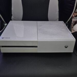 Xbox One Console - White